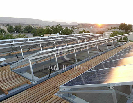 100 KW Flat Roof Solar Array in Middle East