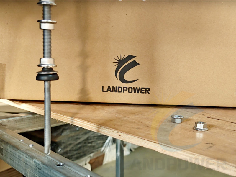 Hanger bolt for steel roof